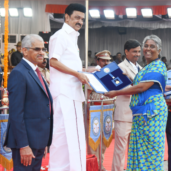 பெருமிதத்துடன் நன்றி கூறிய ஆயி அம்மாள்