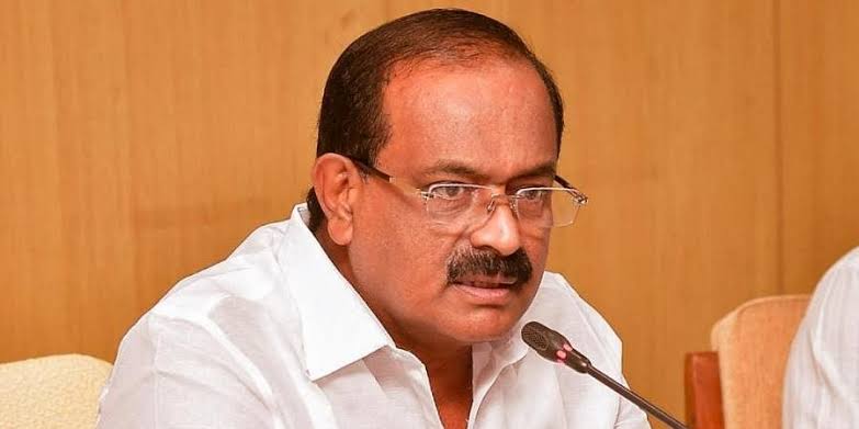 அமைச்சர் தலைமையில் ஆய்வுக் கூட்டம்