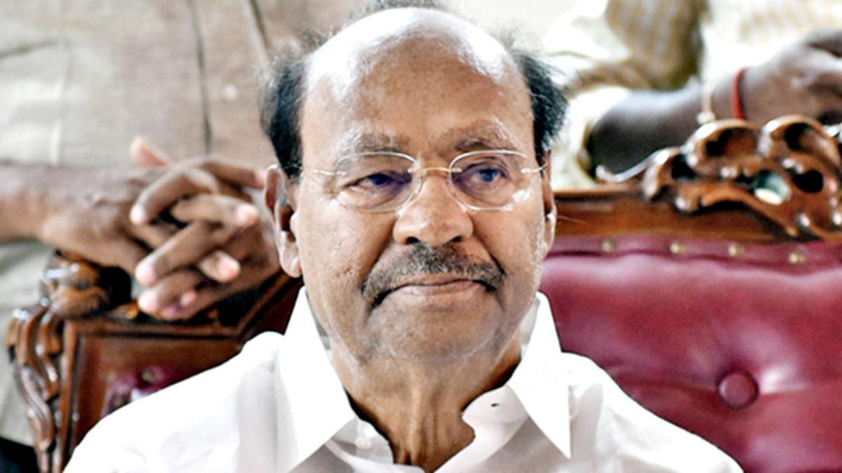 எங்கும் தமிழ், எதிலும் தமிழ் நிலையை எட்ட ராமதாஸ் வலியுறுத்தல்