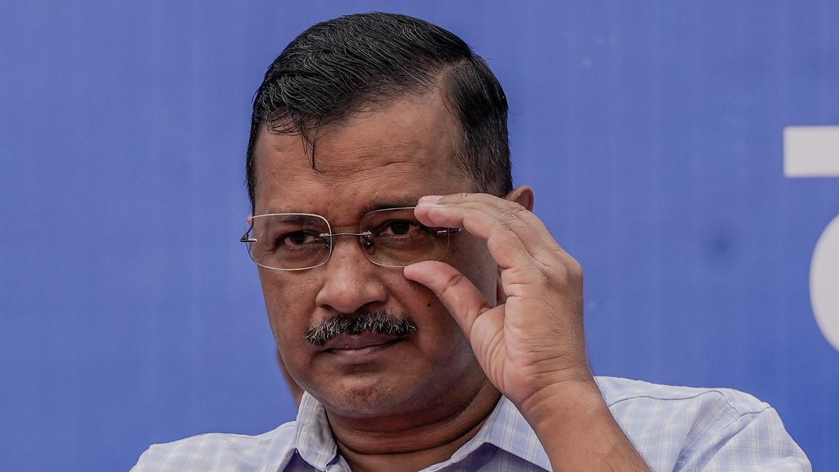 டெல்லி முதலமைச்சர் கெஜ்ரிவாலுக்கு உடல்நிலை பாதிப்பு: ஆம் ஆத்மி கட்சி தகவல்
