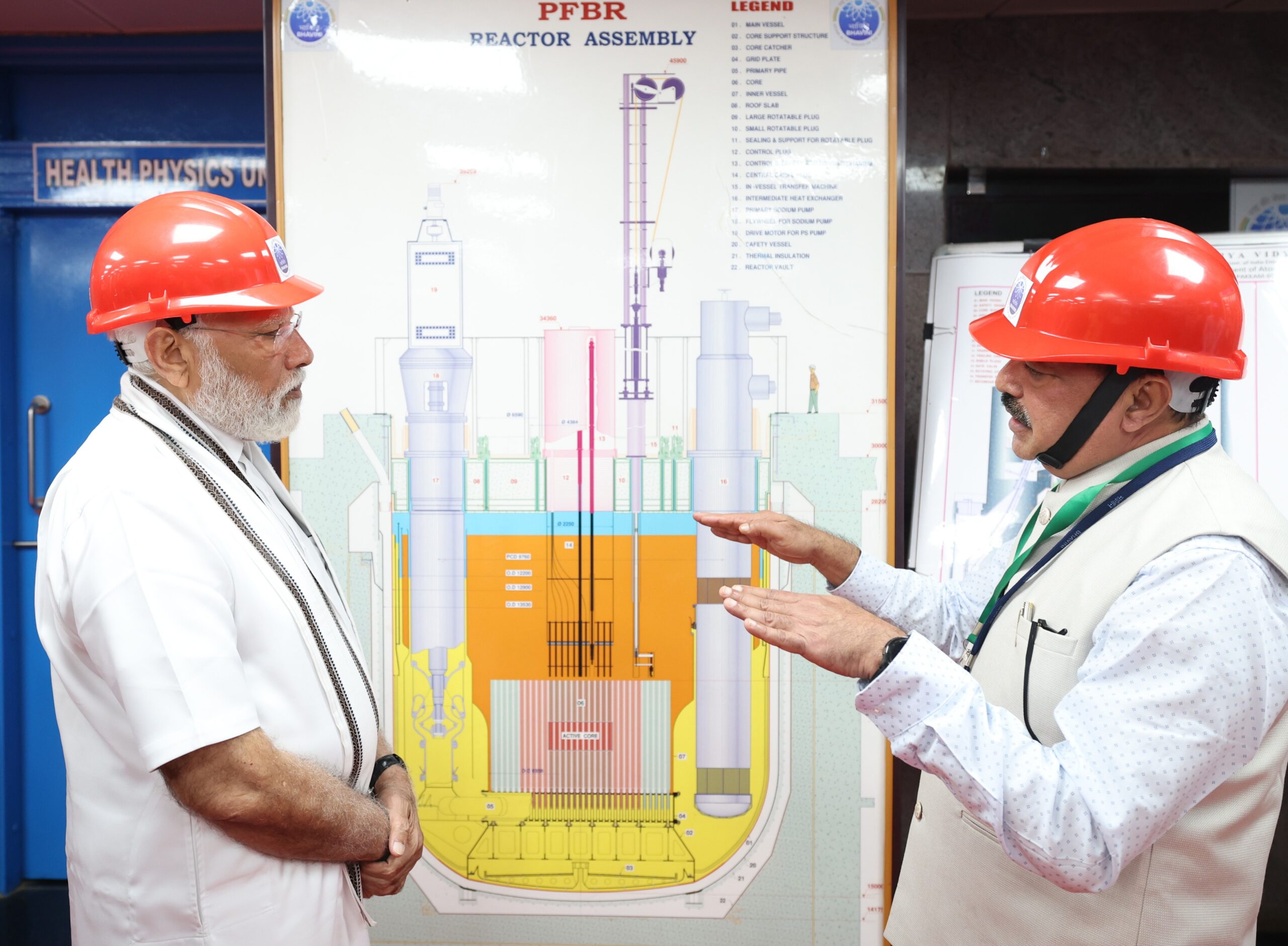 நாட்டின் முதலாவது விரைவு ஈனுலை: கல்பாக்கத்தில் பிரதமர் தொடங்கினார்