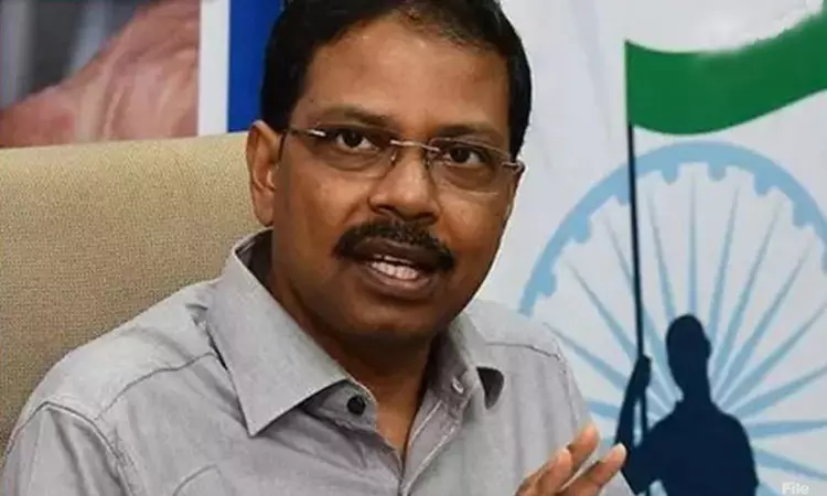 ஓட்டுக்கு பணம் கொடுப்பதும், வாங்குவதும் தவறு: தேர்தல் அதிகாரி