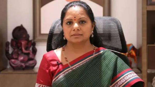 தெலுங்கானா முன்னாள் முதலமைச்சர் சந்திரசேகரராவின் மகள் கவிதா சிபிஐயால் கைது