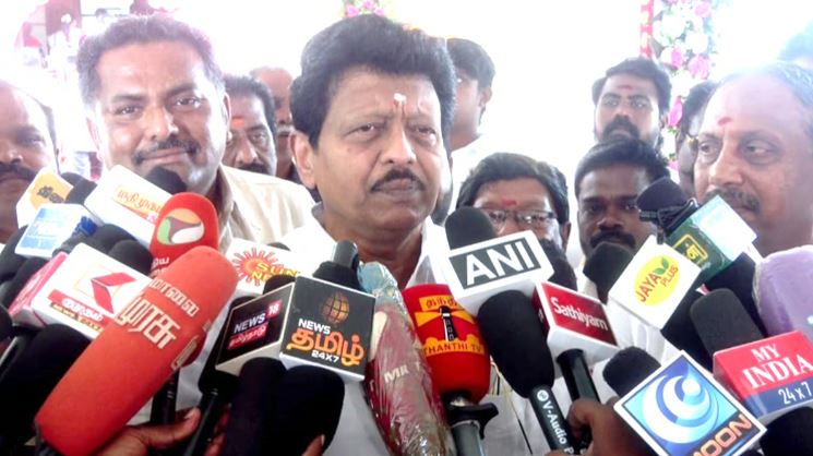 தனபாலை முதல்வராக்க திட்டம் போட்டேன்.. தலித் எம்எல்ஏக்களே எதிராக இருந்தாங்க