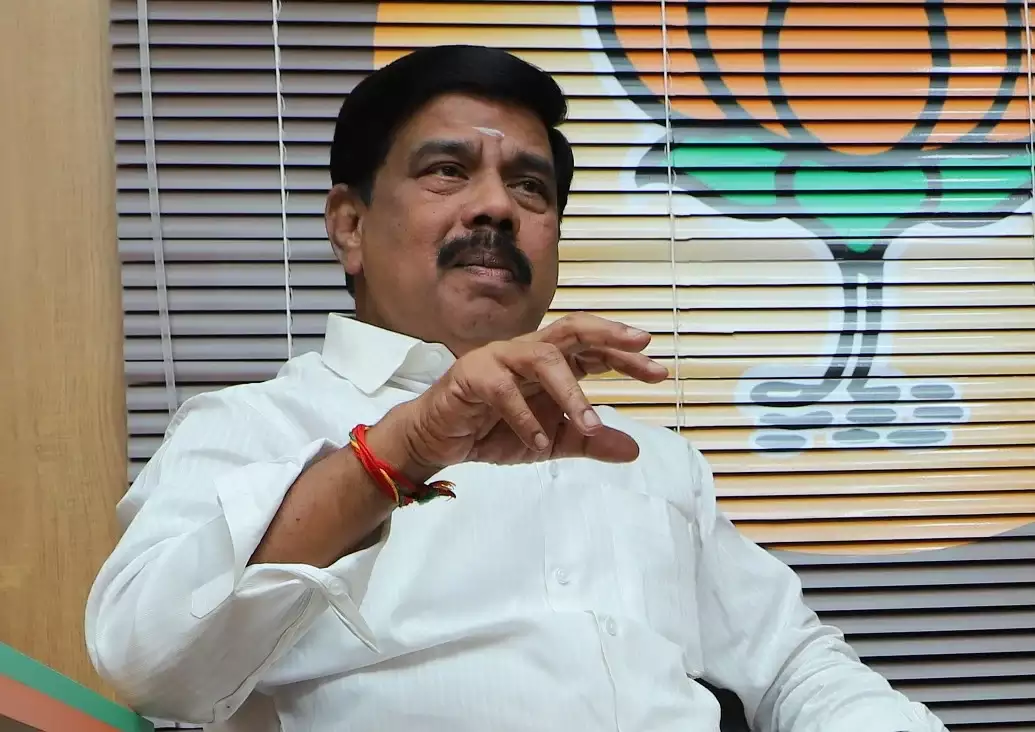 அண்ணாமலையை பார்த்து பயப்படும் அதிமுக முன்னாள் அமைச்சர்கள்: பாஜக