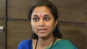 சுப்ரியா சுலே எம் பி புகார்