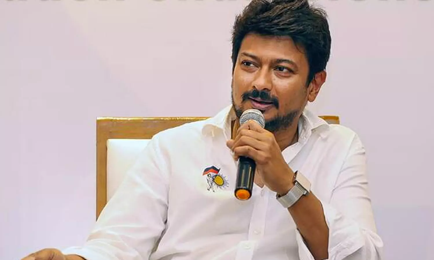 ஆளுநருக்கு அமைச்சர் உதயநிதி பதிலடி