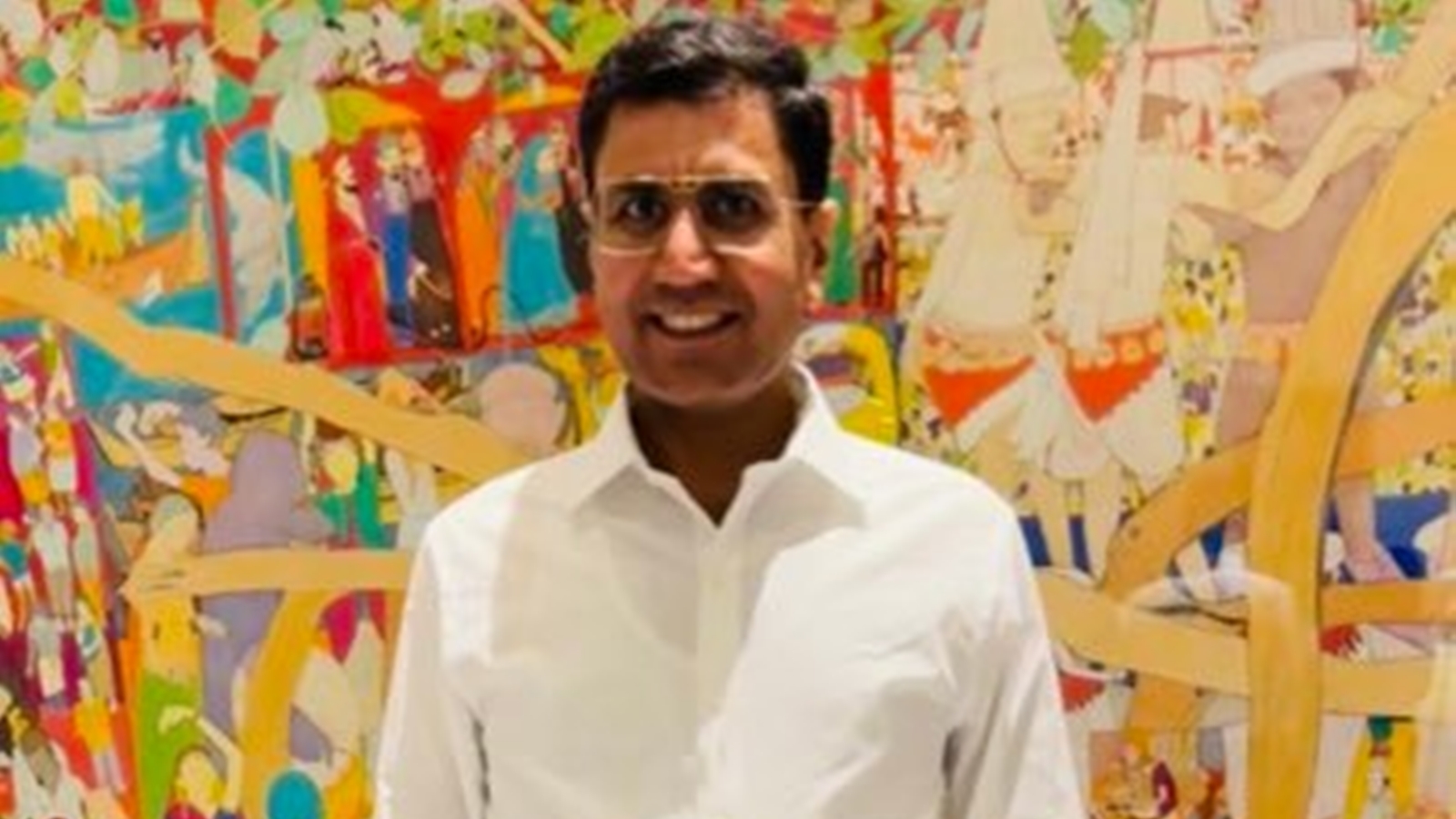 குஜராத்தை சேர்ந்த மூத்த பத்திரிகையாளர் மகேஷ் லங்கா கைது
